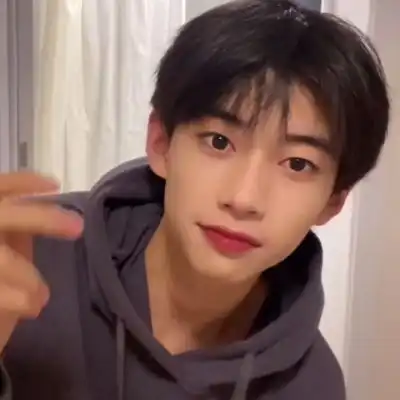 有些错过只是因为在等对方主动男生头像我要个性网