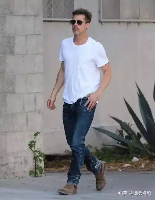 男人穿什么样的白t,让女人看了就主动搭讪