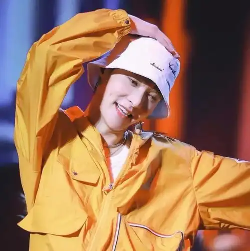 男生头像以貌取人并不是一个好习惯