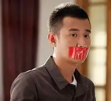 失恋33天爆棚卖萌耍贱看众主演多变造型