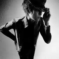 欧美男微侧脸照片微信头像图片大全