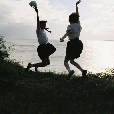 闺蜜头像太阳光很温暖如你的笑女生头像我要个性网