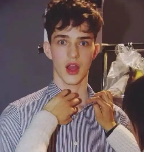 头像一百二十三期