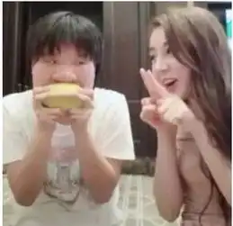 赵丽颖杨紫迪丽热巴助理大比拼,看到这几张图,你最喜欢谁呢