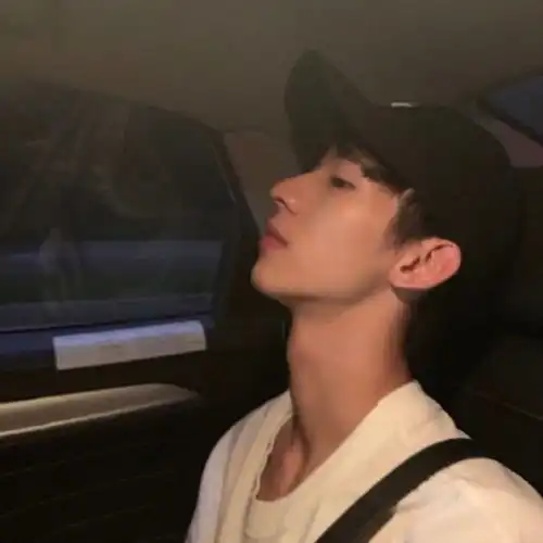男生们,别在qq空间里显摆这些,看似有面,实则很low