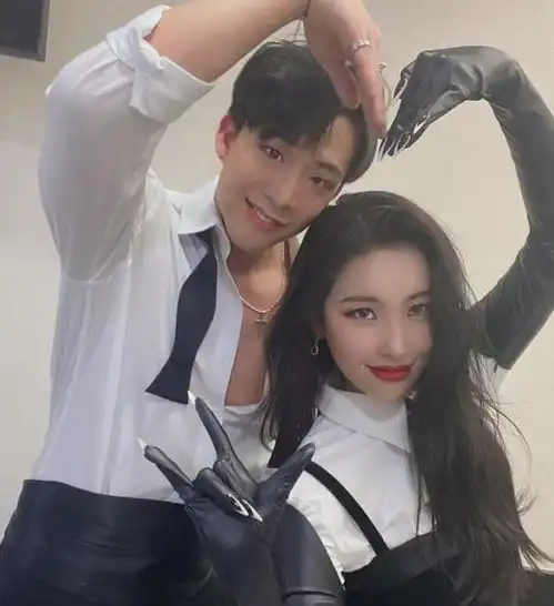 当红女爱豆和男舞伴性感舞蹈合作默契,组成巧克力牛奶cp