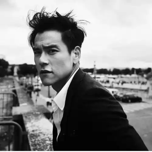 彭于晏我的老公只能是你