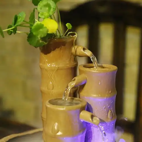 老式鱼缸已退出市场了,18年流行风水轮摆件,好看又有档次