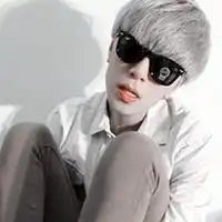 怎么用美图秀秀p嘴唇