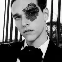 求大神男生qq头像时尚的