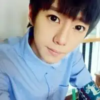 微信帅哥阳光图片