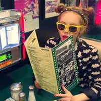 谁能给我几个坏女生的头像