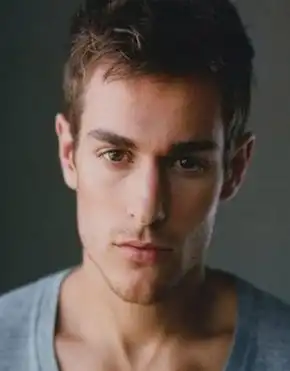 不会被感情左右的生肖男