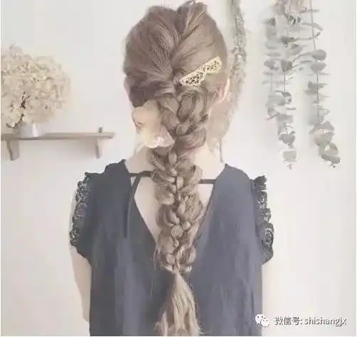 超长版编发辫子强势来袭,是不是很漂亮