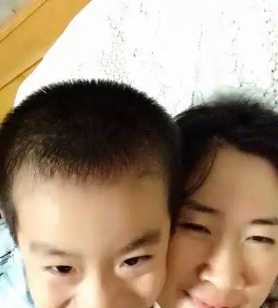 芙蓉姐姐蜕变记