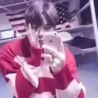 好看高清的男生头像穿军装的,看书的,开车的图片