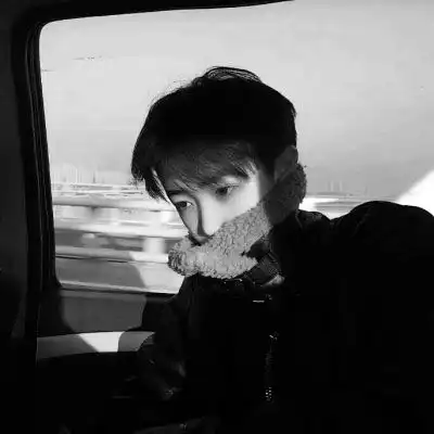 男生头像小清新文艺范国民文艺小叔叔