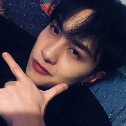 这样的小哥哥喜欢么