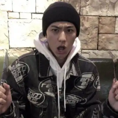 男生头像阳光帅气适合泡妞用的头像图片