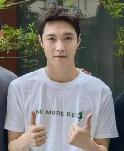 张艺兴新影片重磅来袭,主演阵容不输扫黑风暴,女主本色出演