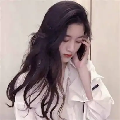 长发气质女神头像,带着笑或是很沉默手机控美女