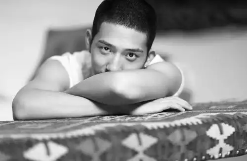 颜值的考验寸头六大男星谁更胜一筹,他当第1名零争议