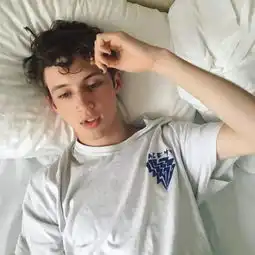 换发型有多简单一个刘海就能解决