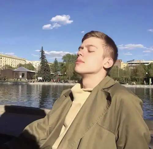 4.30头像分享男头