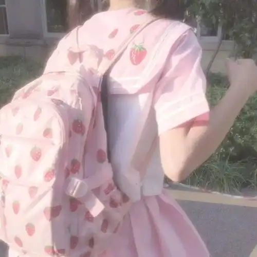 真人半身头像你的勇气会成就更美的你