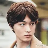 中分头像男生韩国微信头像图片大全