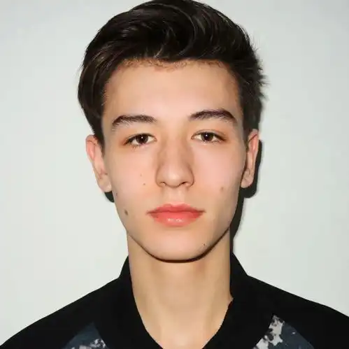 微信头像高清男生头像图片