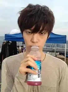 深八高颜值担当的他们假戏真做5.21低调举行婚礼