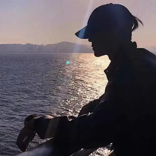超爱的头像