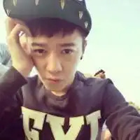 qq头像看完就走没人爱男生