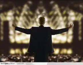 求大神p图把这个男子的背影和上海中心大厦结合起来,谢谢