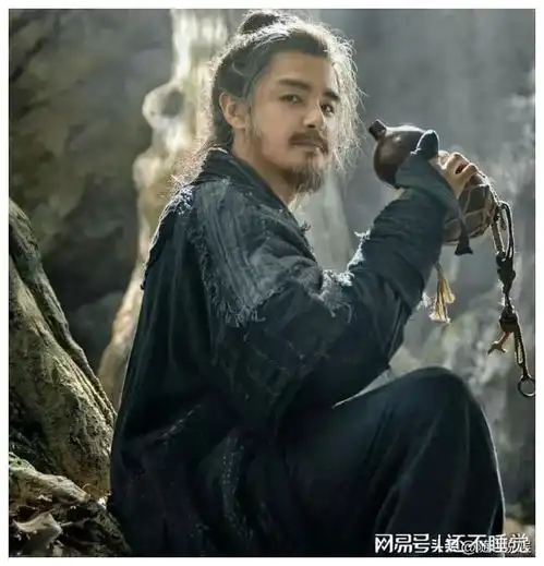 原来他们真的老了,演帅哥超油腻,演老头咋那么有适配度