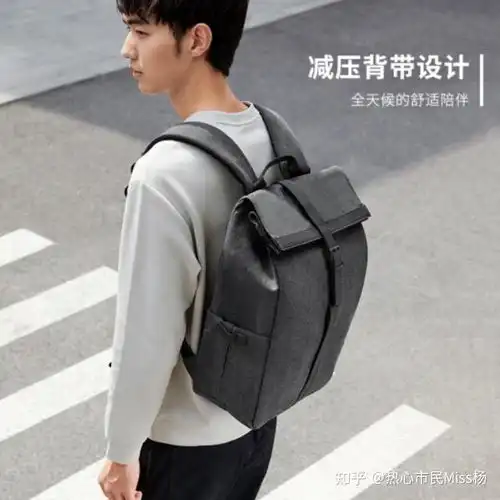 有什么好看的男生书包推荐