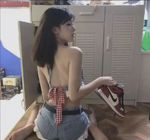 虎扑女神冰淇淋展示美好肉体与软色情擦边球的界限在哪里