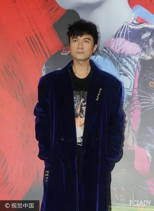 黄晓明也开始搞设计男明星们能不能放过时尚圈