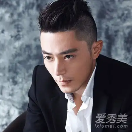 他来了首映式展示了霍建华英俊的短发