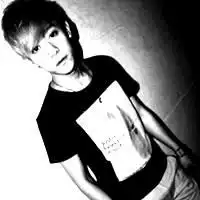 求这种类型的头像最好都是灰色的要男的