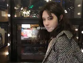 95后小仙男何日日是谁抖音95后小仙男何日日个人资料介绍游戏吧