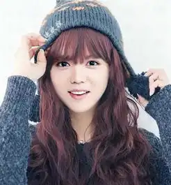 8位当红男星男扮女装