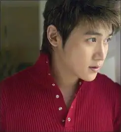 娱乐圈侧颜惊艳的男星,王俊凯迷人,他最迷人有魅力