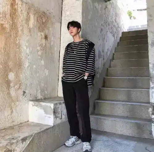 男生这么穿最让女友心动,清爽男生穿搭,颜值轻松飙升