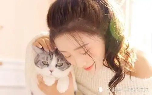 一个男人是撩你,还是真心喜欢你,从这4点就能看出来