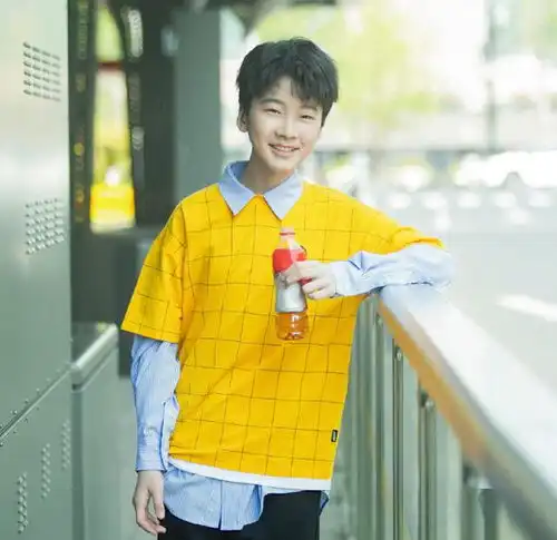 爸爸去哪儿小朋友的现状,王诗龄依旧圆润,森碟更加漂亮,看到他小男神节目