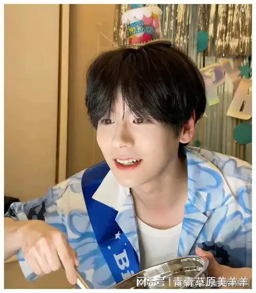 来看看这两位男演员,阳光帅气迷人,演技精湛,我很喜欢网易订阅