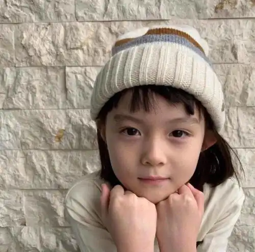 精选女生男生真人头像