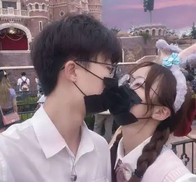 超仙双人情头心碎心酸的伤感网名